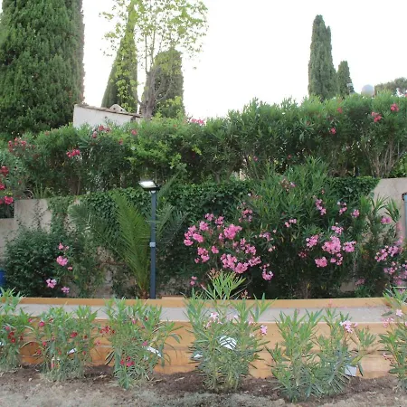 Sea View With Pool *