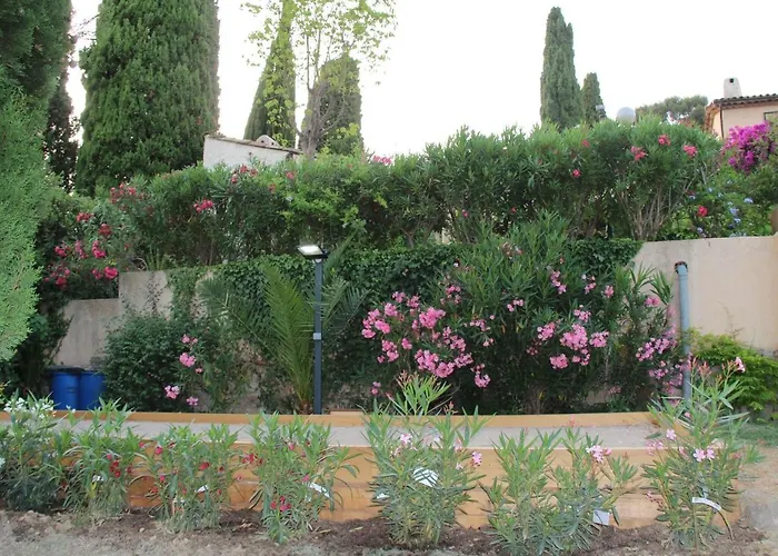 Sea View With Pool *