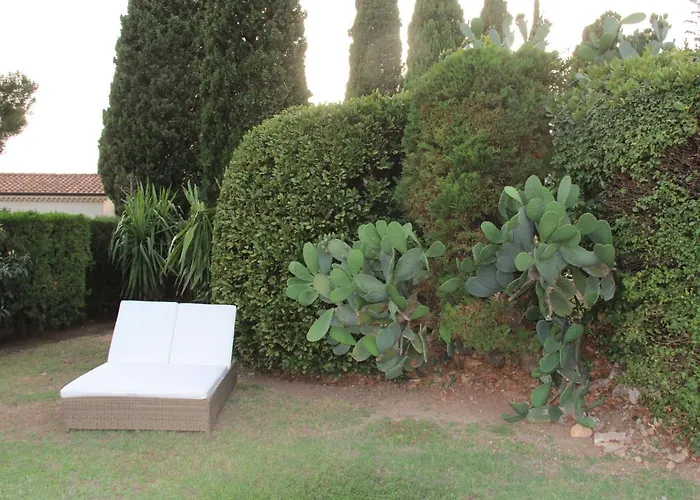 ヴィラ Sea View With Pool