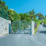 Villa Sea View With Pool