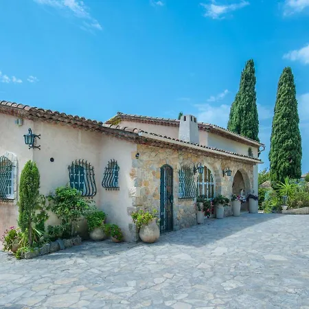 Villa Near Cannes With Pool And Views Vallauris
