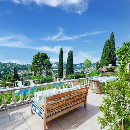 Villa Near Cannes With Pool And Views
