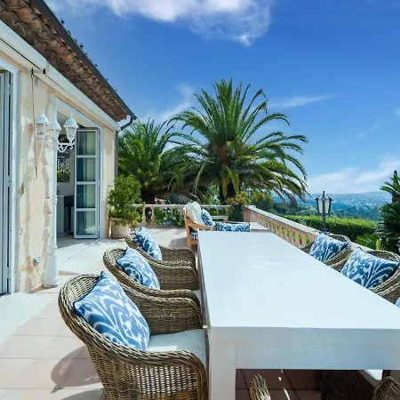 Near Cannes With Pool And Views Villa *