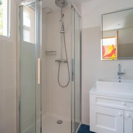 Sea View With Pool Vallauris