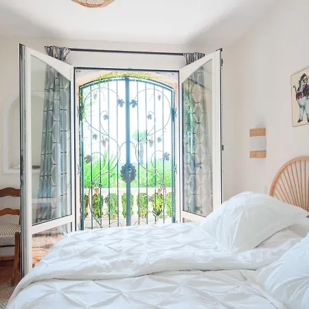 Villa Near Cannes With Pool And Views *