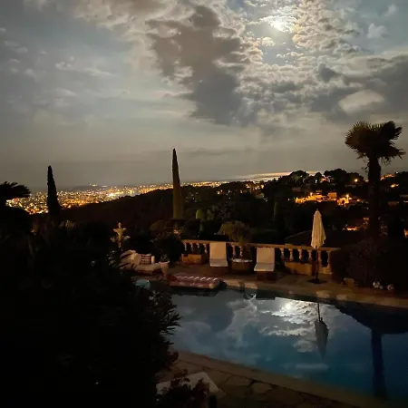 Near Cannes With Pool And Views Villa Vallauris