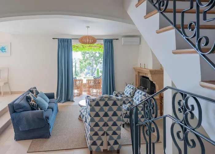 Sea View With Pool Villa Vallauris