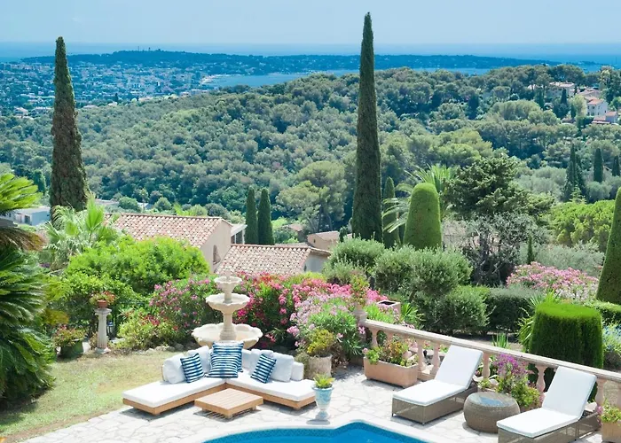 Villa Sea View With Pool Vallauris